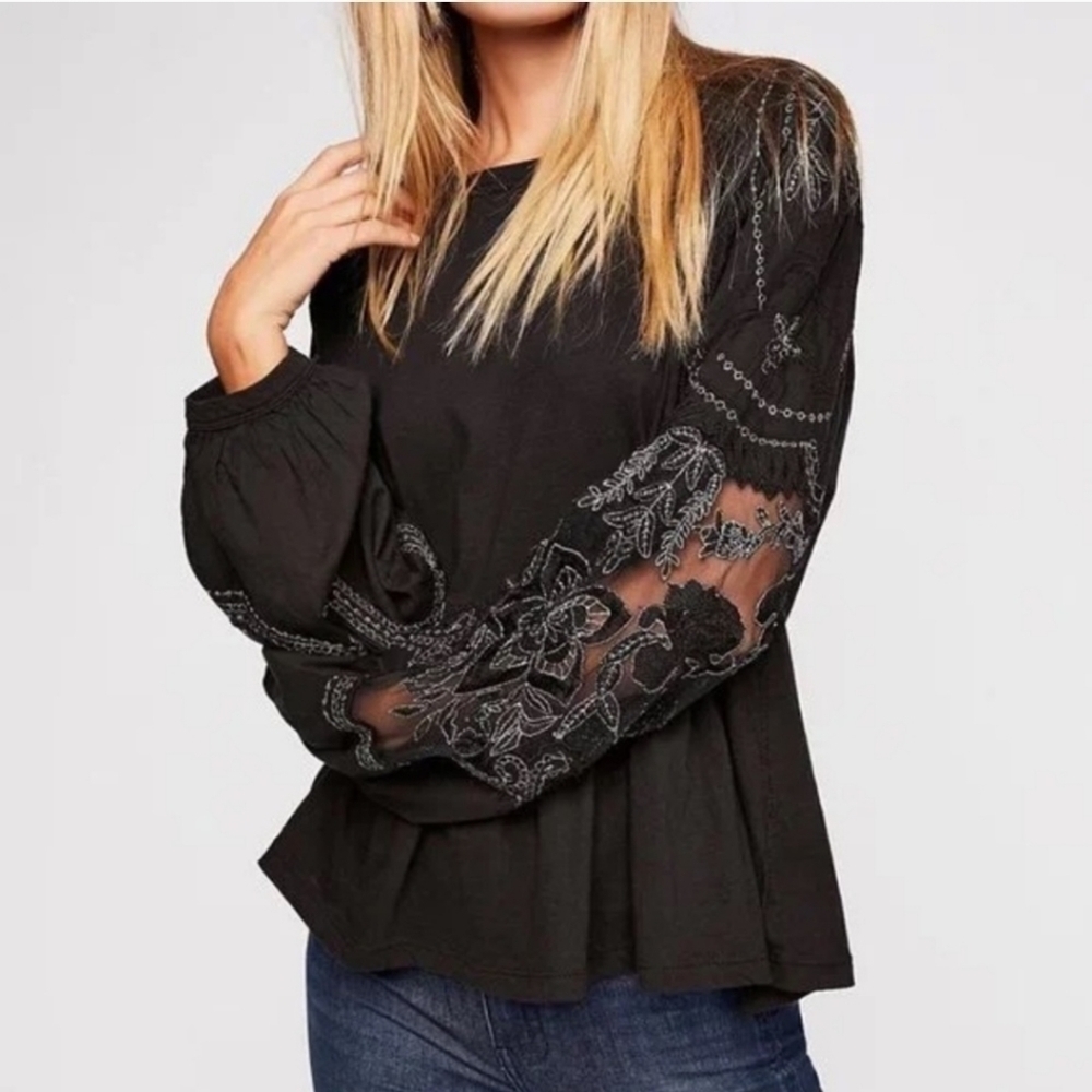 Free People lace embroidered black puff sleeve peplum top size small